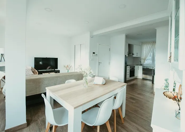 Apartamento Turistico Cedeira Casa Bustabad 公寓 *